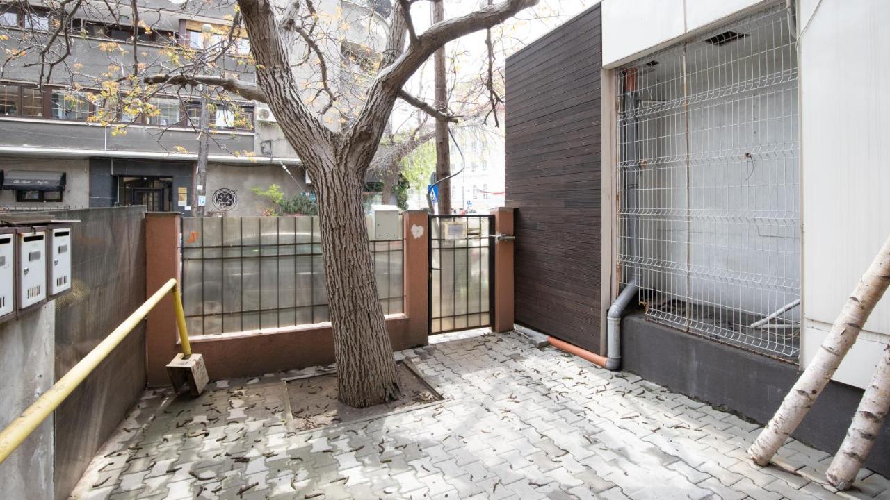 Nicole'S Dorobanti Studio Bucharest Exterior photo